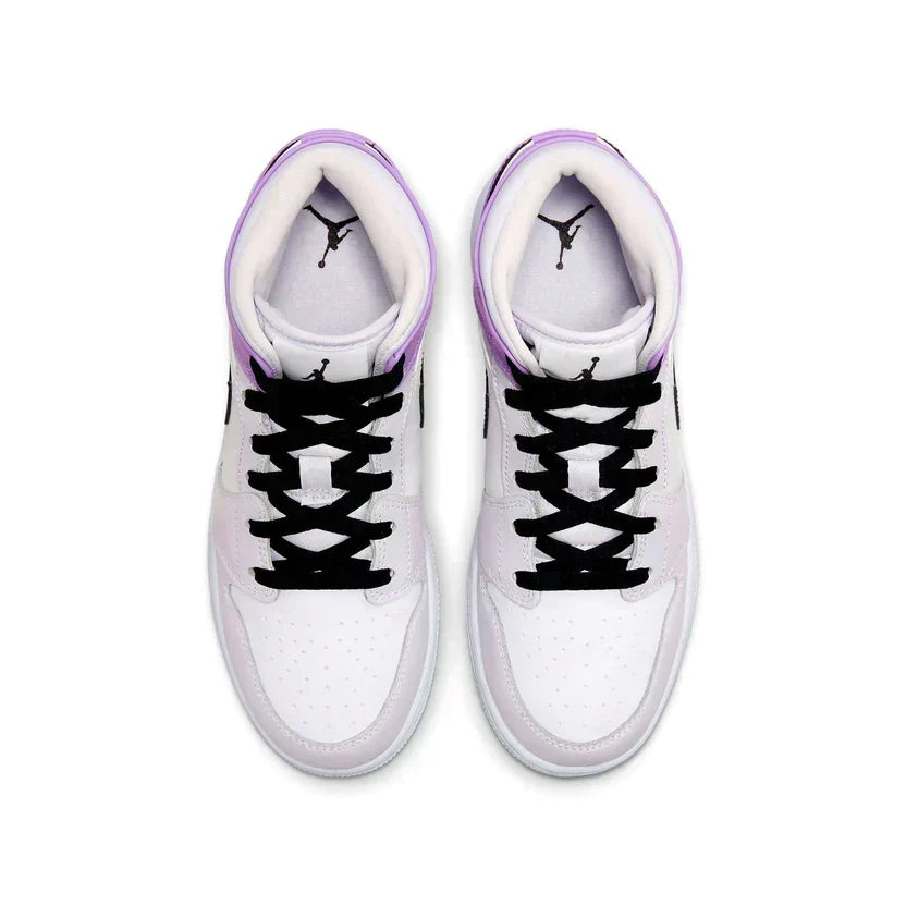 Air Jordan 1 Mid 'Barely Grape'