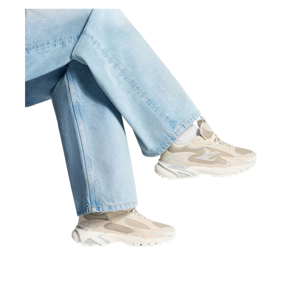 LOUIS VUITTON Tatic Runner Sneaker 'White' 1AKC31