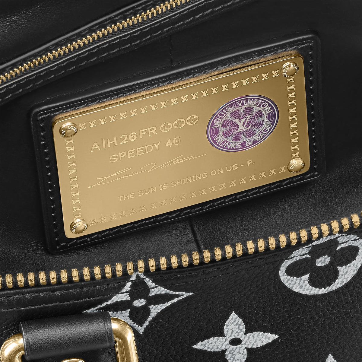 LOUIS VUITTON Speedy P9 Bandouliere 40 'Black' M2A709